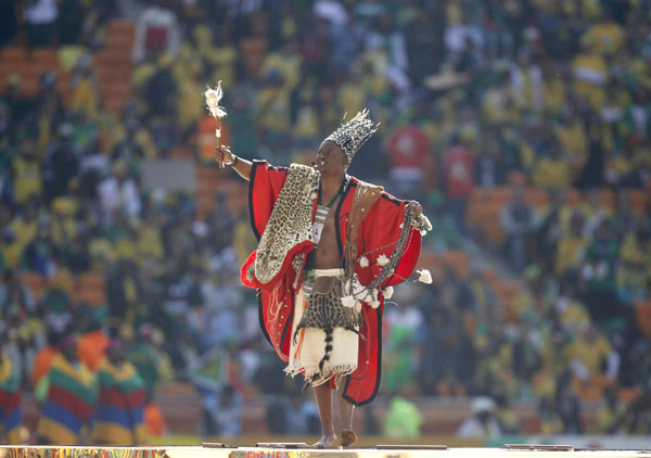 World Cup kicks off in African celebration