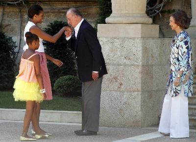 US first lady meets Spain's King