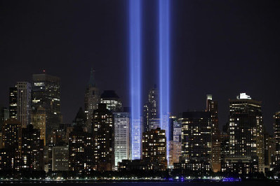 'Tribute in Lights' illuminates NYC