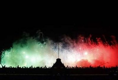 墨西哥举国欢庆独立200周年