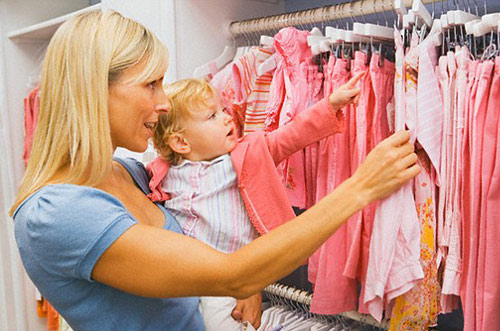 研究：带孩子购物有助孩子成长